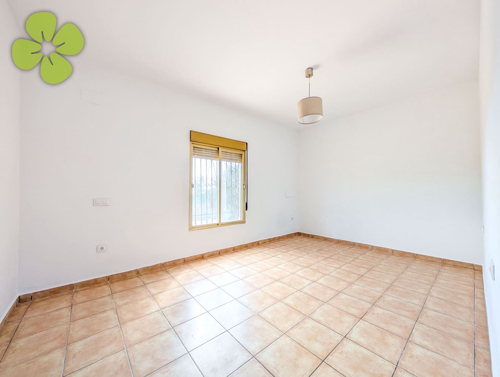 Chalet de 4 habitaciones en Albox en venta con piscina - 249.000 € (Ref: 9679245)