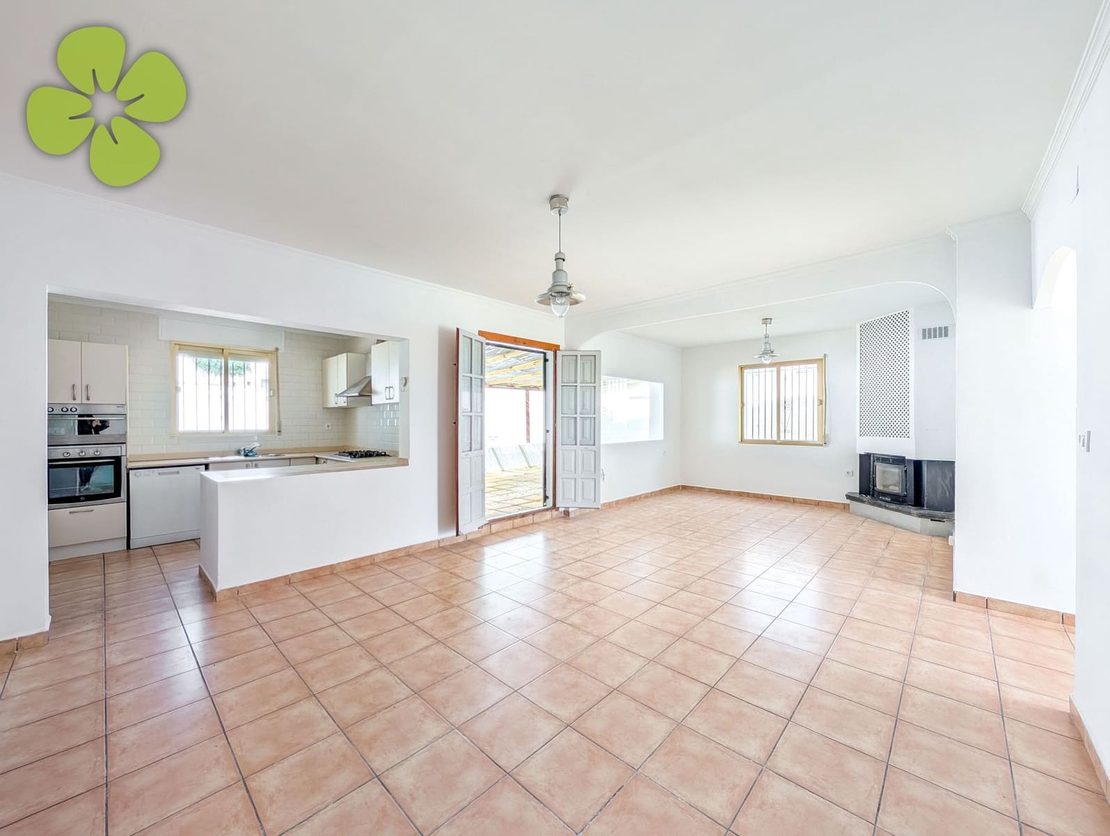 Chalet de 4 habitaciones en Albox en venta con piscina - 249.000 € (Ref: 9679245)