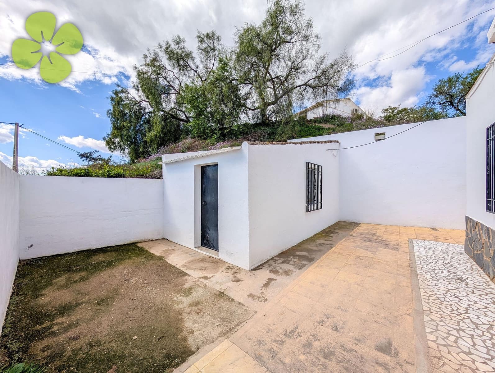 Chalet de 4 habitaciones en Albox en venta con piscina - 249.000 € (Ref: 9679245)