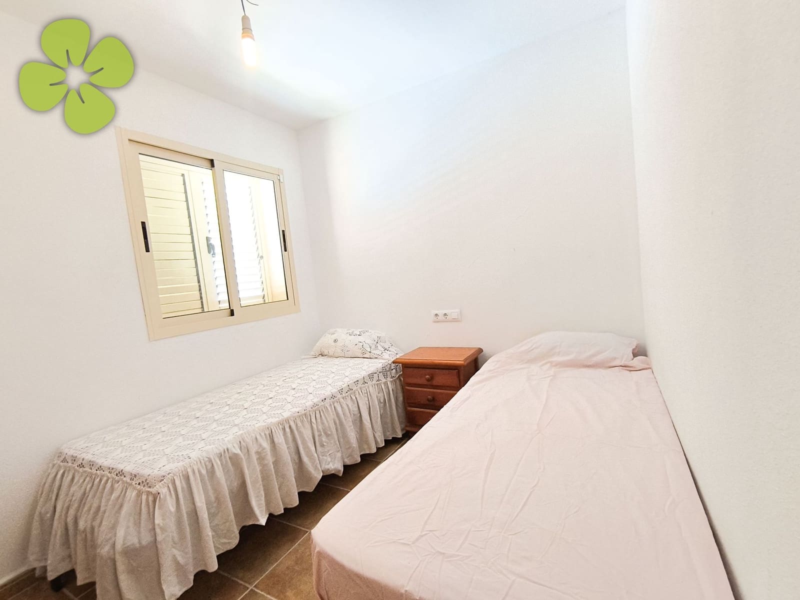 Apartamento de 2 habitaciones en Zurgena en venta con piscina - 107.500 € (Ref: 9688512)