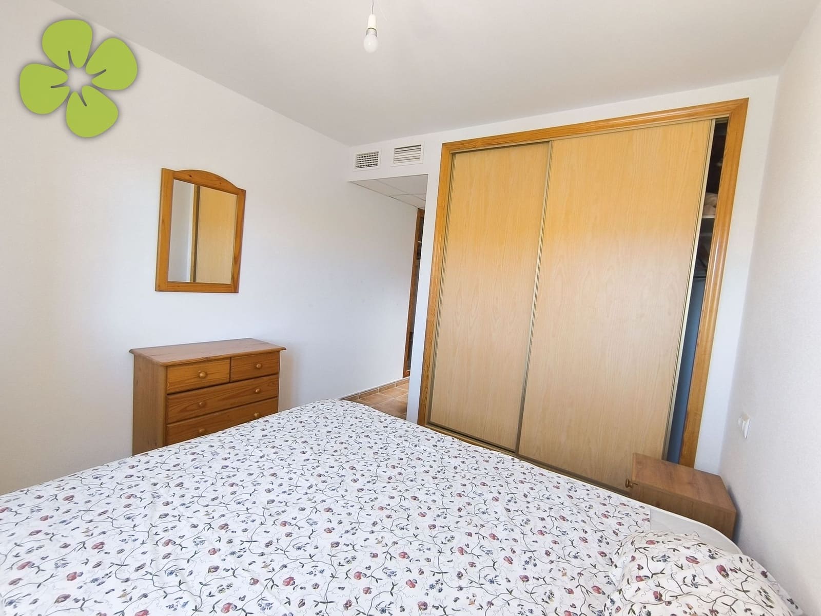 Apartamento de 2 habitaciones en Zurgena en venta con piscina - 107.500 € (Ref: 9688512)