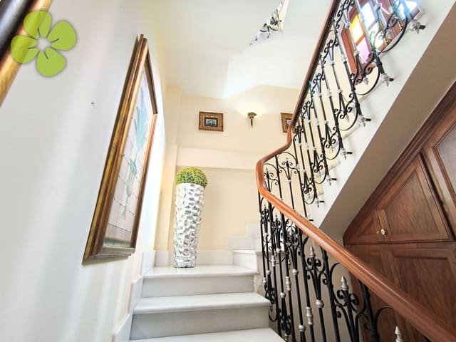 5 soveværelse Byhus til salg i Albox - € 395.000 (Ref: 9699909)