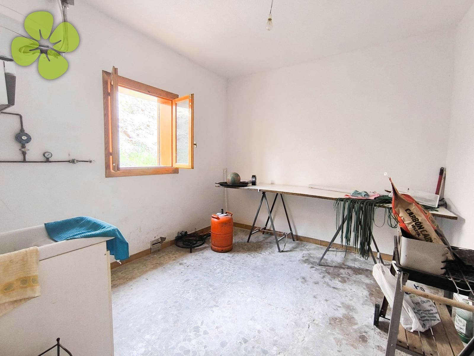 6 soveværelse Finca/Landehus til salg i Albox - € 149.950 (Ref: 9713585)