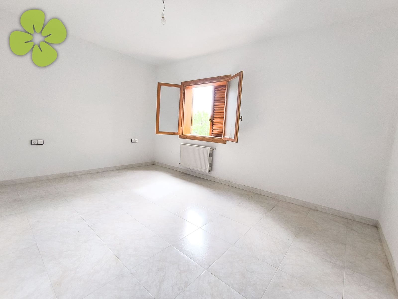 6 soveværelse Finca/Landehus til salg i Albox - € 149.950 (Ref: 9713585)