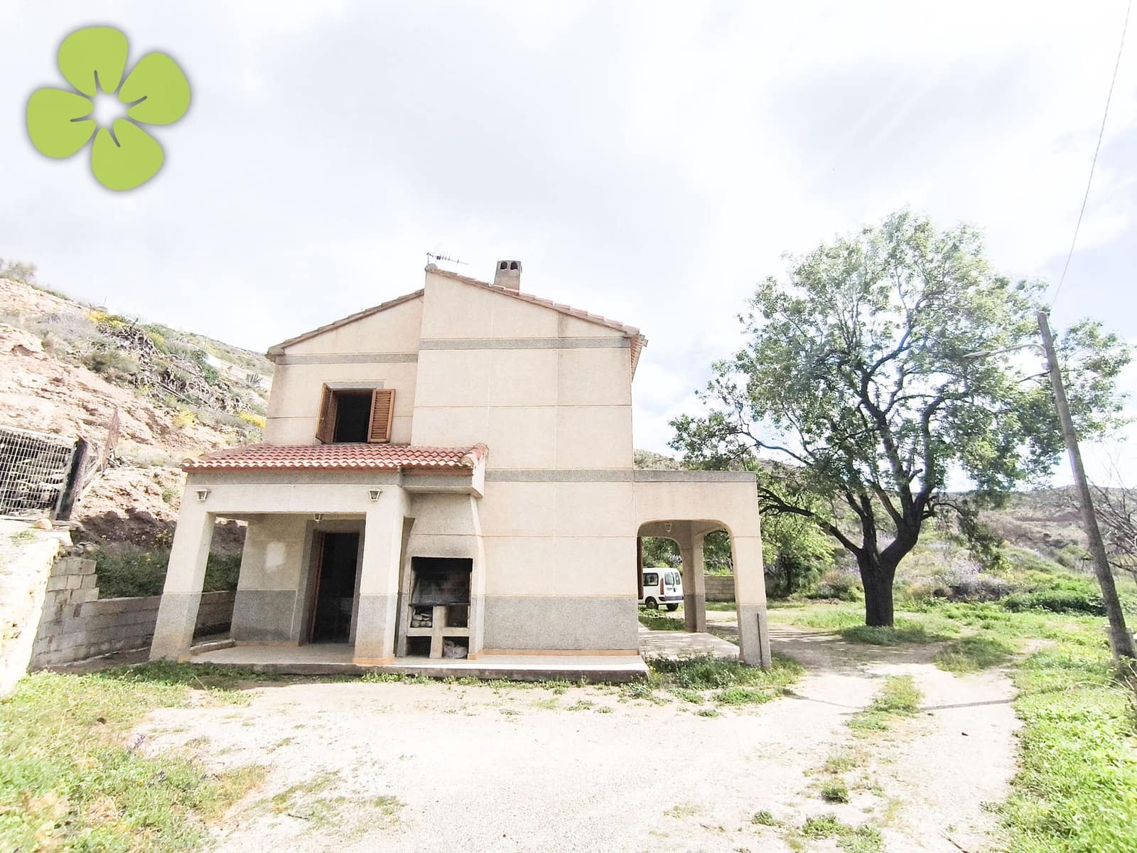 6 soveværelse Finca/Landehus til salg i Albox - € 149.950 (Ref: 9713585)