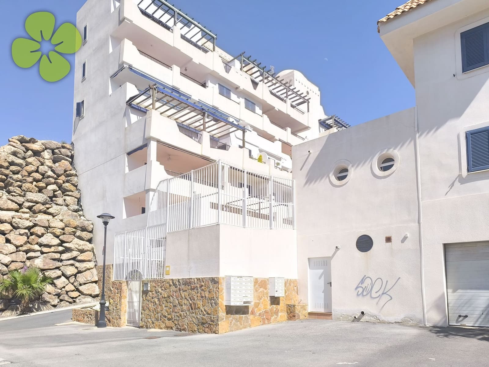 2 bedroom Apartment for sale in El Pozo del Esparto with pool - € 179,500 (Ref: 9720773)