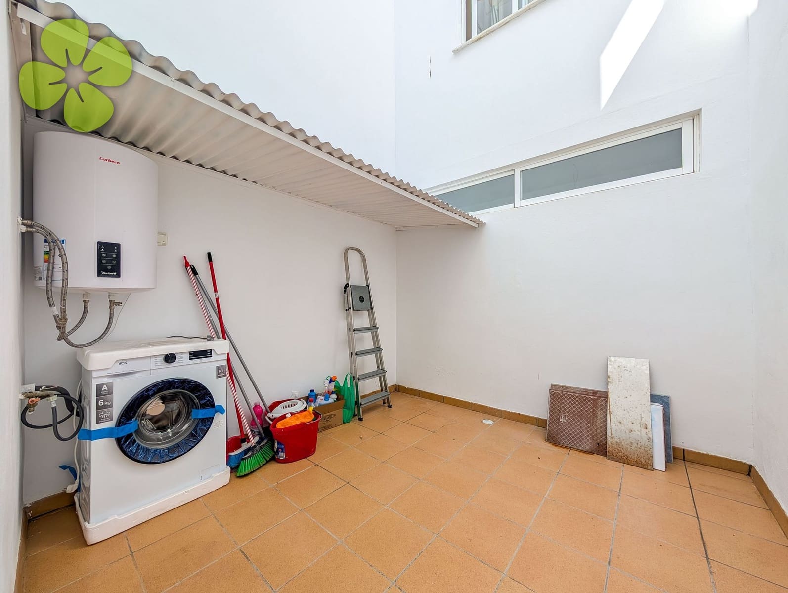 4 bedroom Apartment for sale in Zurgena - € 119,000 (Ref: 9723459)