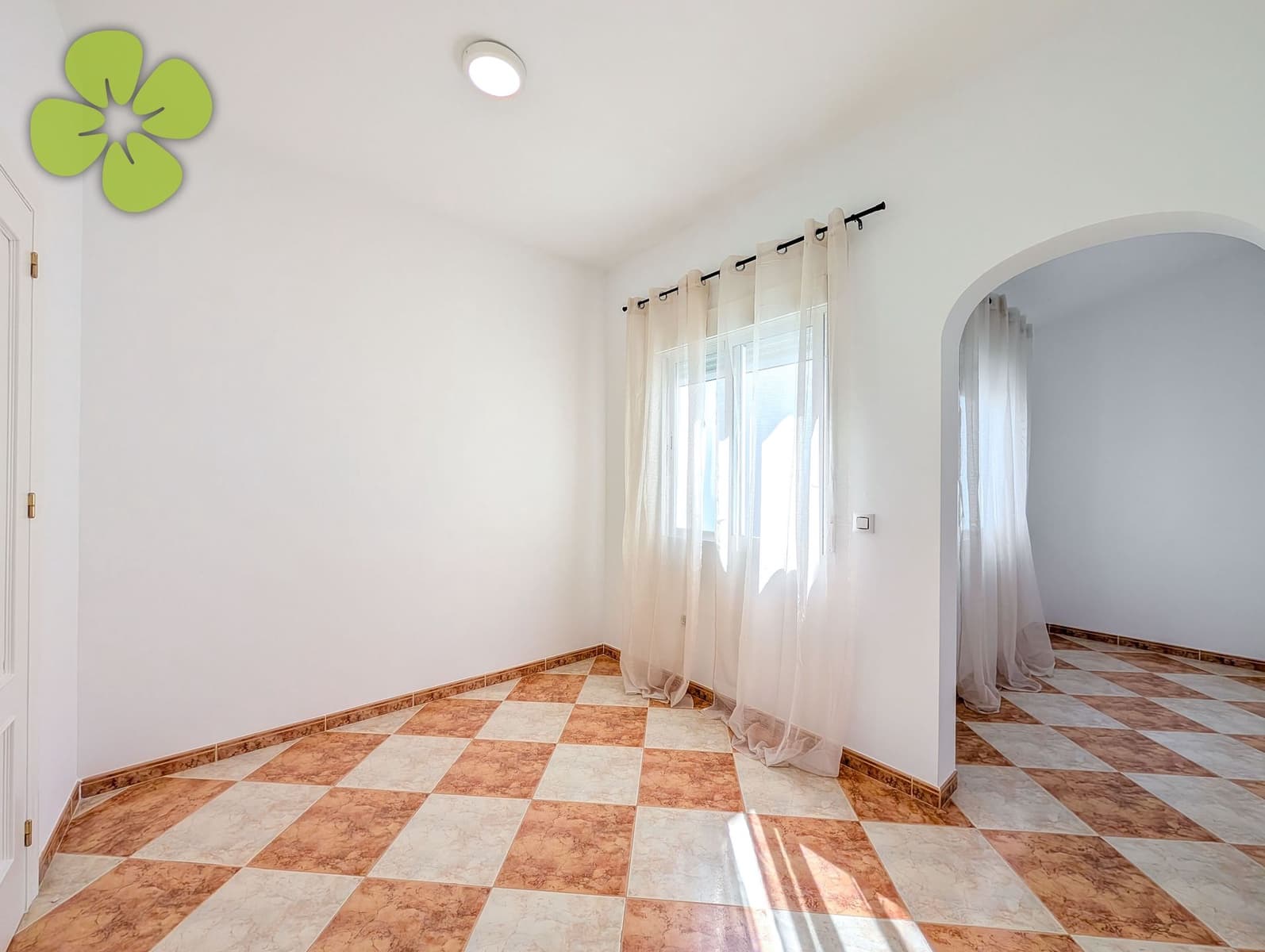 4 bedroom Apartment for sale in Zurgena - € 119,000 (Ref: 9723459)