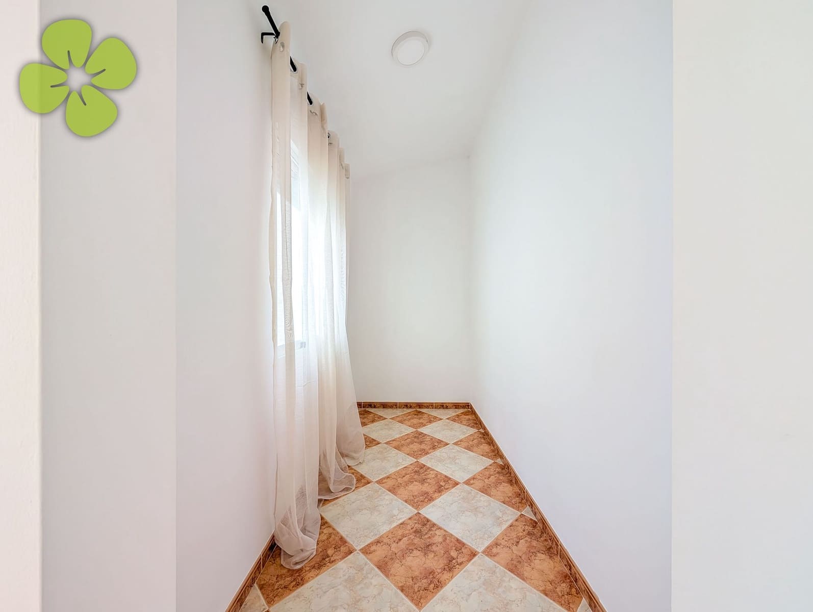 4 bedroom Apartment for sale in Zurgena - € 119,000 (Ref: 9723459)