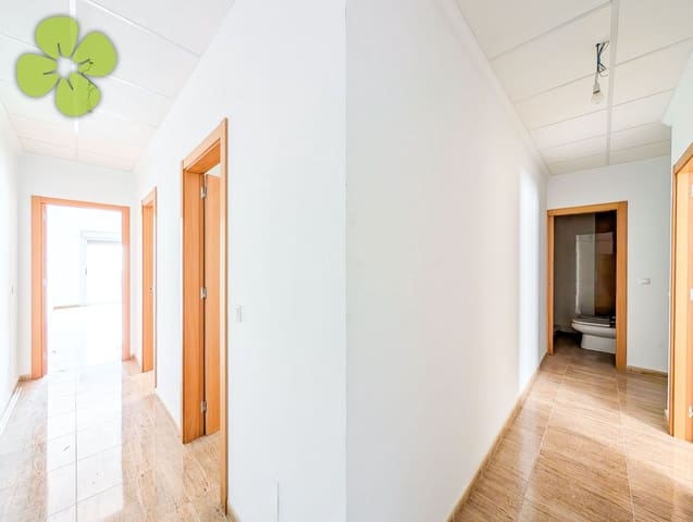 Apartamento de 3 habitaciones en Albox en venta - 90.000 € (Ref: 9731179)