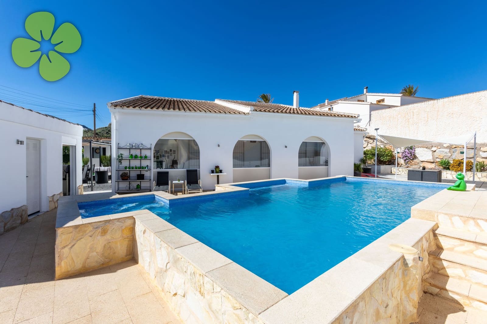 3 bedroom Villa for sale in Albanchez with pool - € 299,000 (Ref: 9774321)