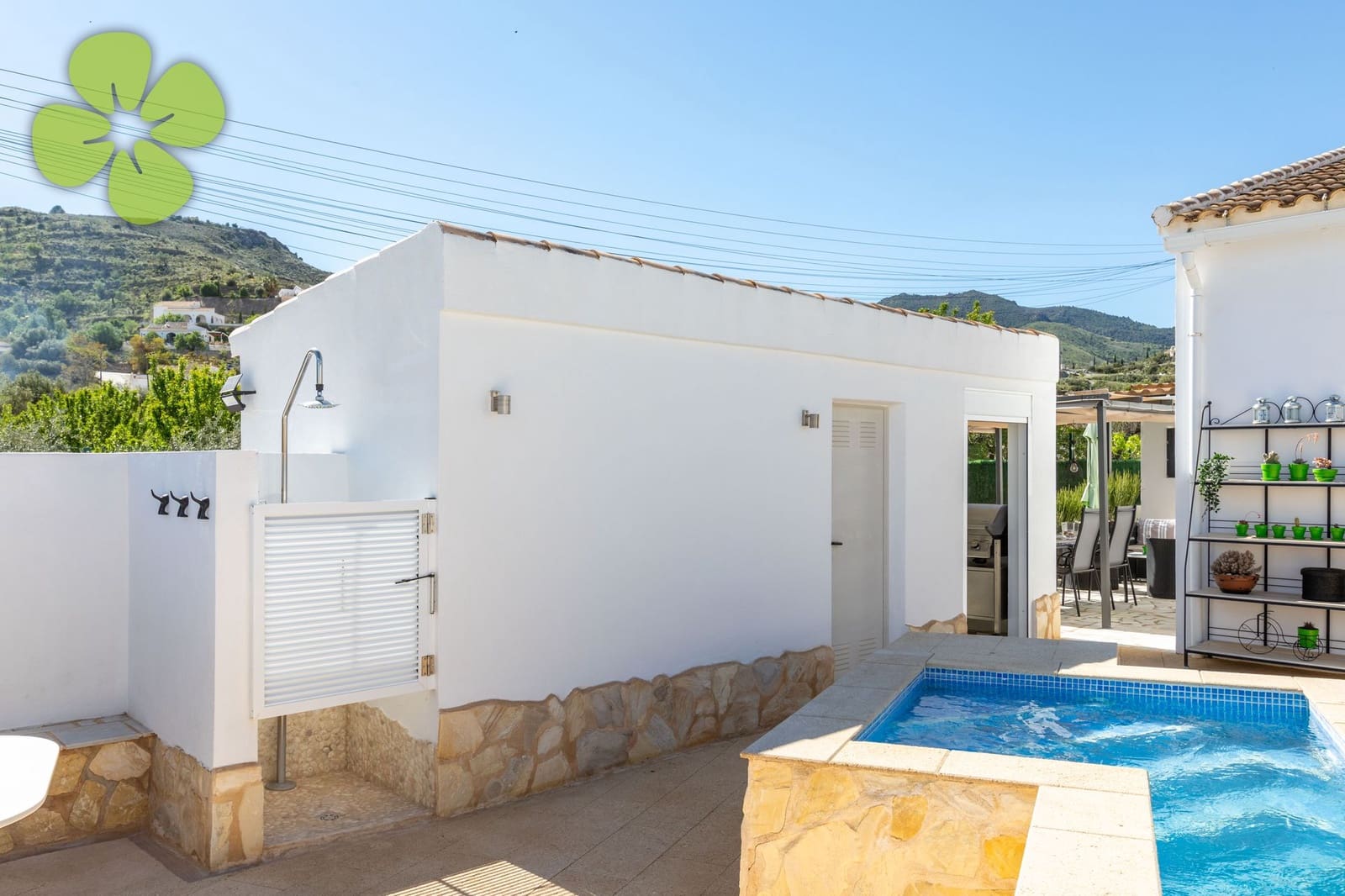 3 bedroom Villa for sale in Albanchez with pool - € 299,000 (Ref: 9774321)