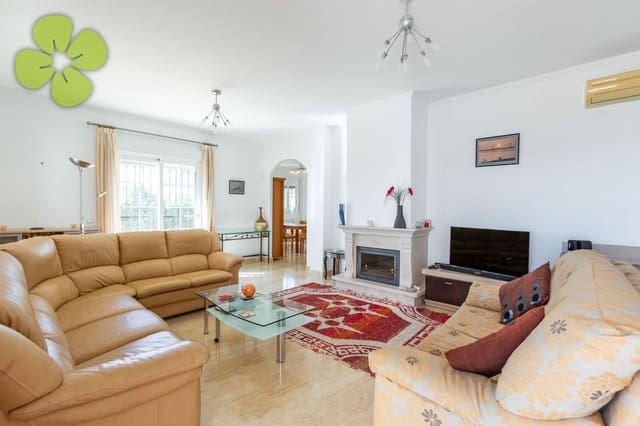 3 bedroom Villa for sale in Arboleas with pool - € 299,995 (Ref: 9777288)