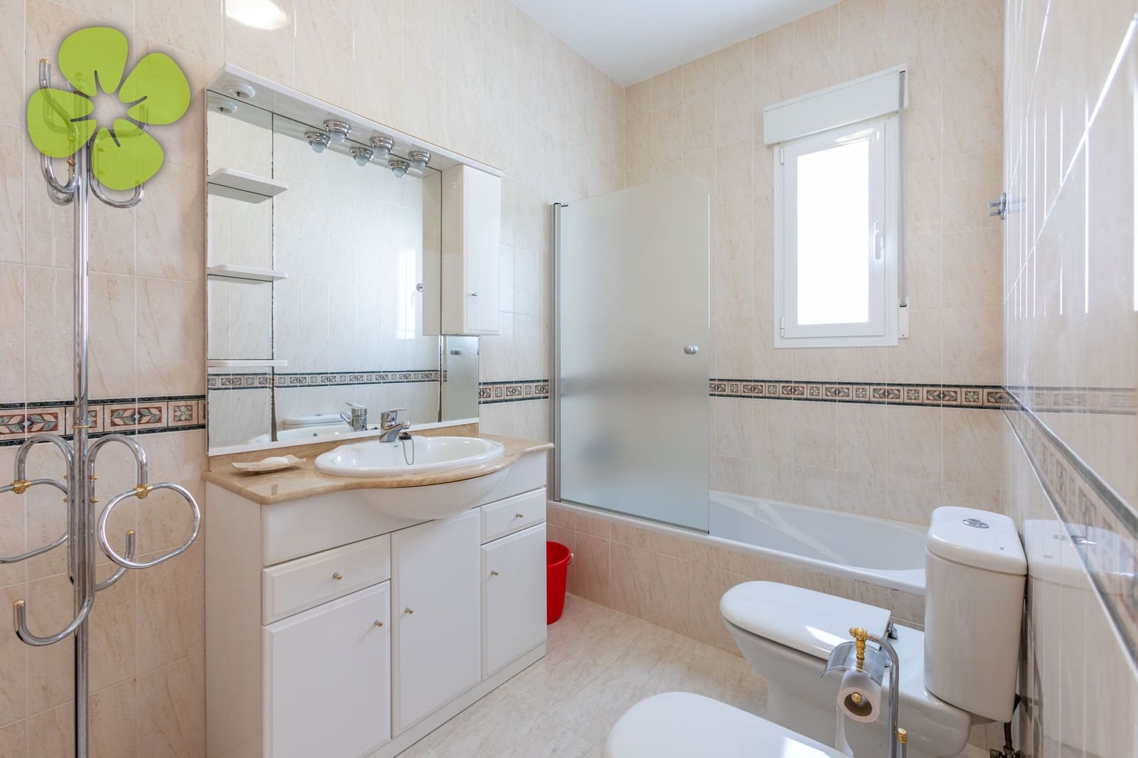 3 bedroom Villa for sale in Arboleas with pool - € 299,995 (Ref: 9777288)