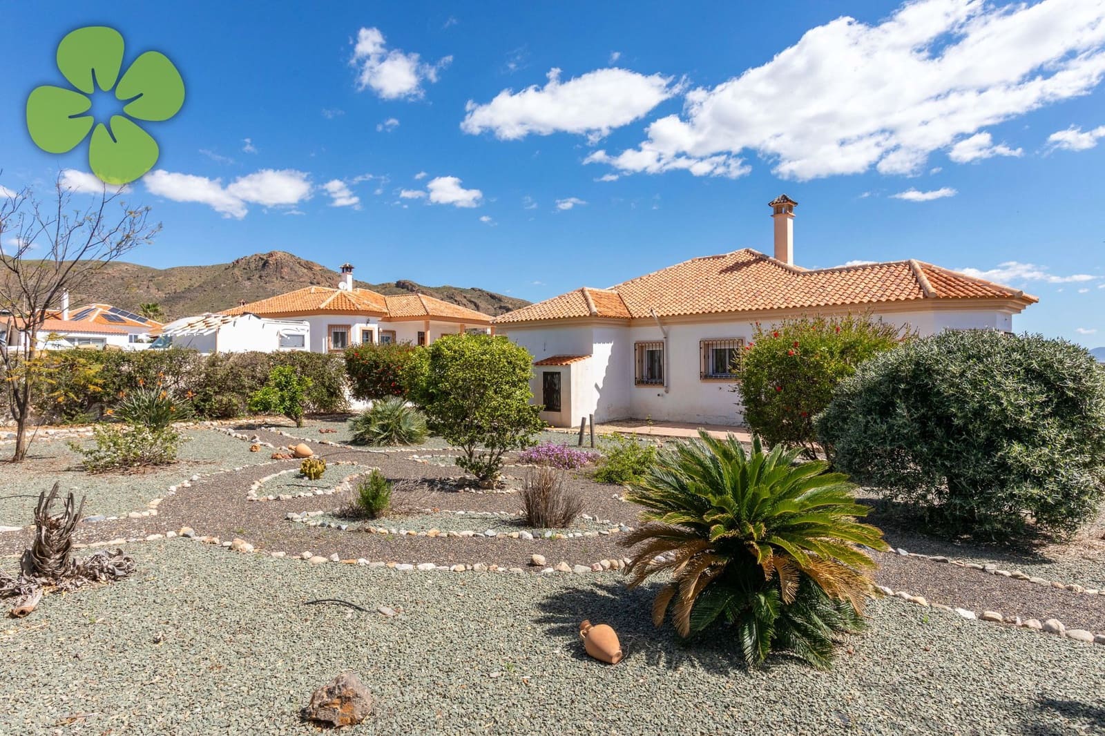 3 bedroom Villa for sale in Arboleas with pool - € 299,995 (Ref: 9777288)