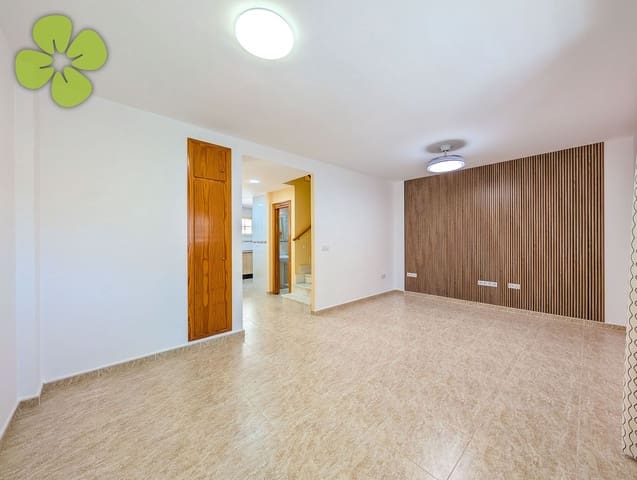 3 makuuhuone Huoneisto myytävänä paikassa Zurgena mukana uima-altaan - 149 995 € (Ref: 9782376)