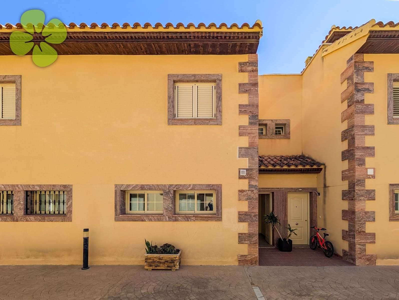 3 bedroom Apartment for sale in Zurgena with pool - € 149,995 (Ref: 9782376)