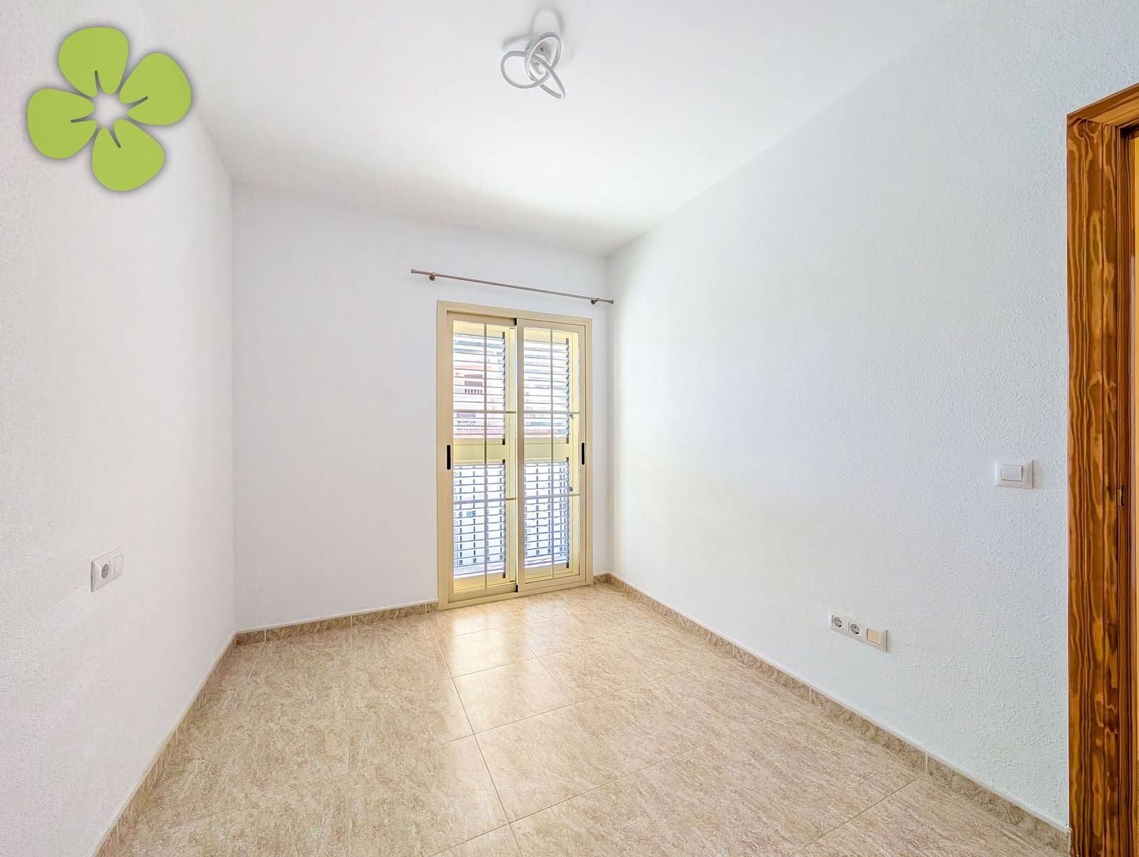 3 bedroom Apartment for sale in Zurgena with pool - € 149,995 (Ref: 9782376)