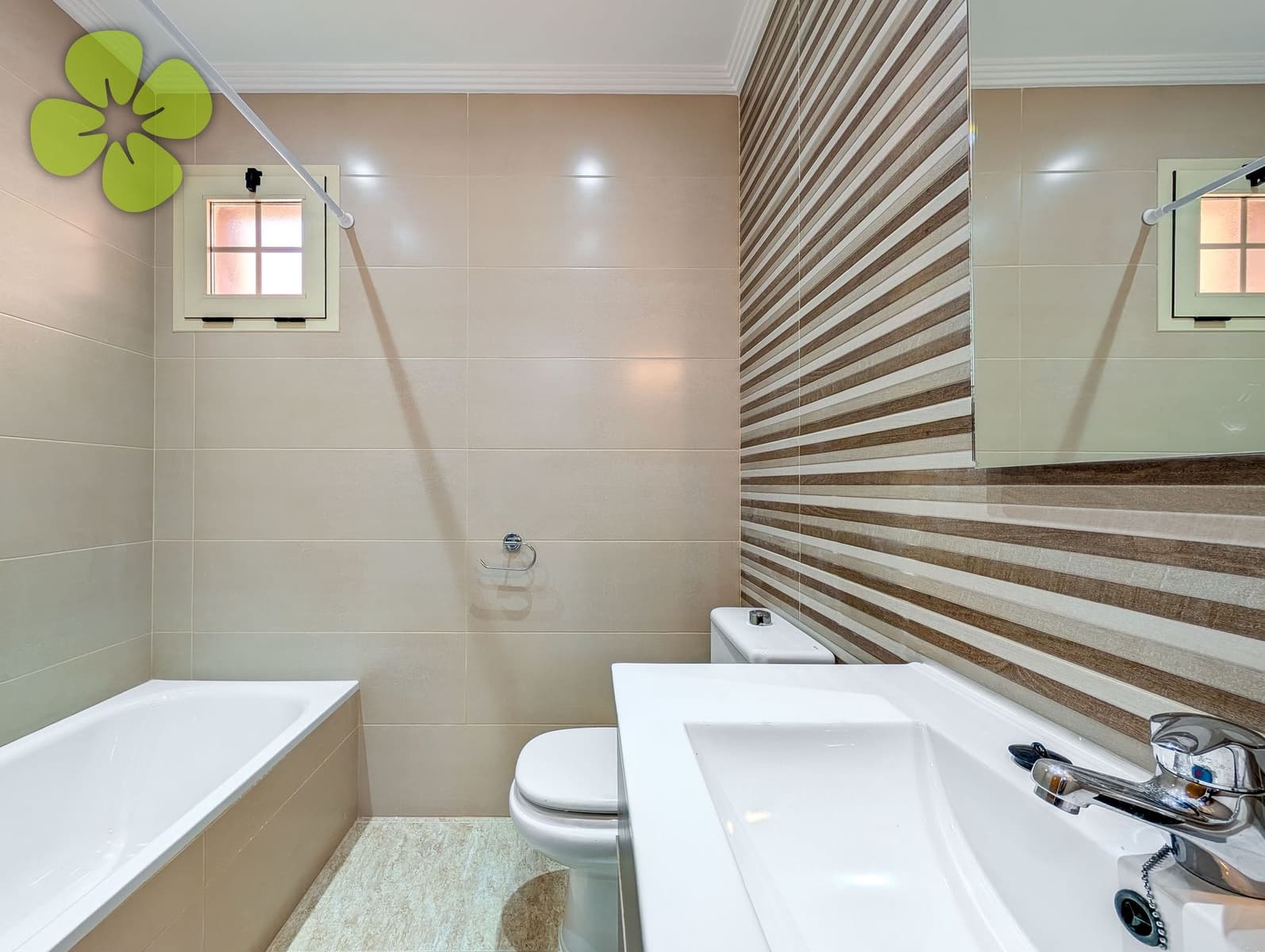 3 bedroom Apartment for sale in Zurgena with pool - € 149,995 (Ref: 9782376)