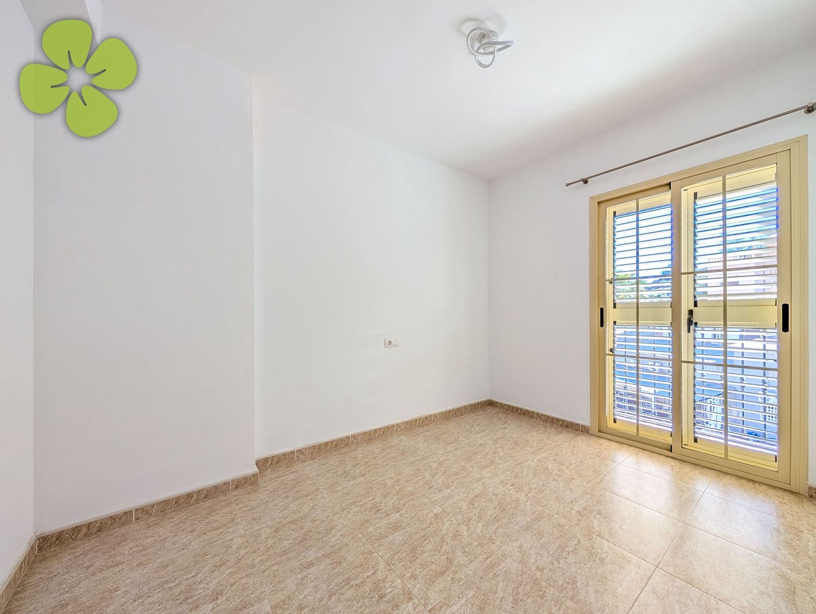 3 bedroom Apartment for sale in Zurgena with pool - € 149,995 (Ref: 9782376)