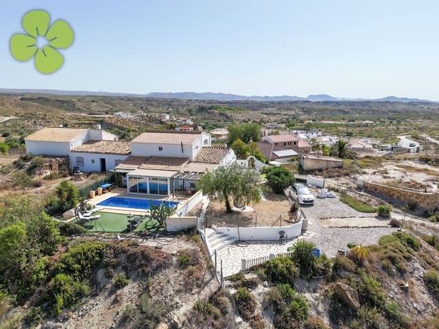 3 soveværelse Finca/Landehus til salg i Partaloa med swimmingpool - € 189.950 (Ref: 9793722)