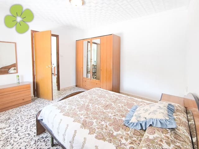 4 slaapkamer Finca/Landhuis te koop in Albox - € 62.000 (Ref: 9795570)