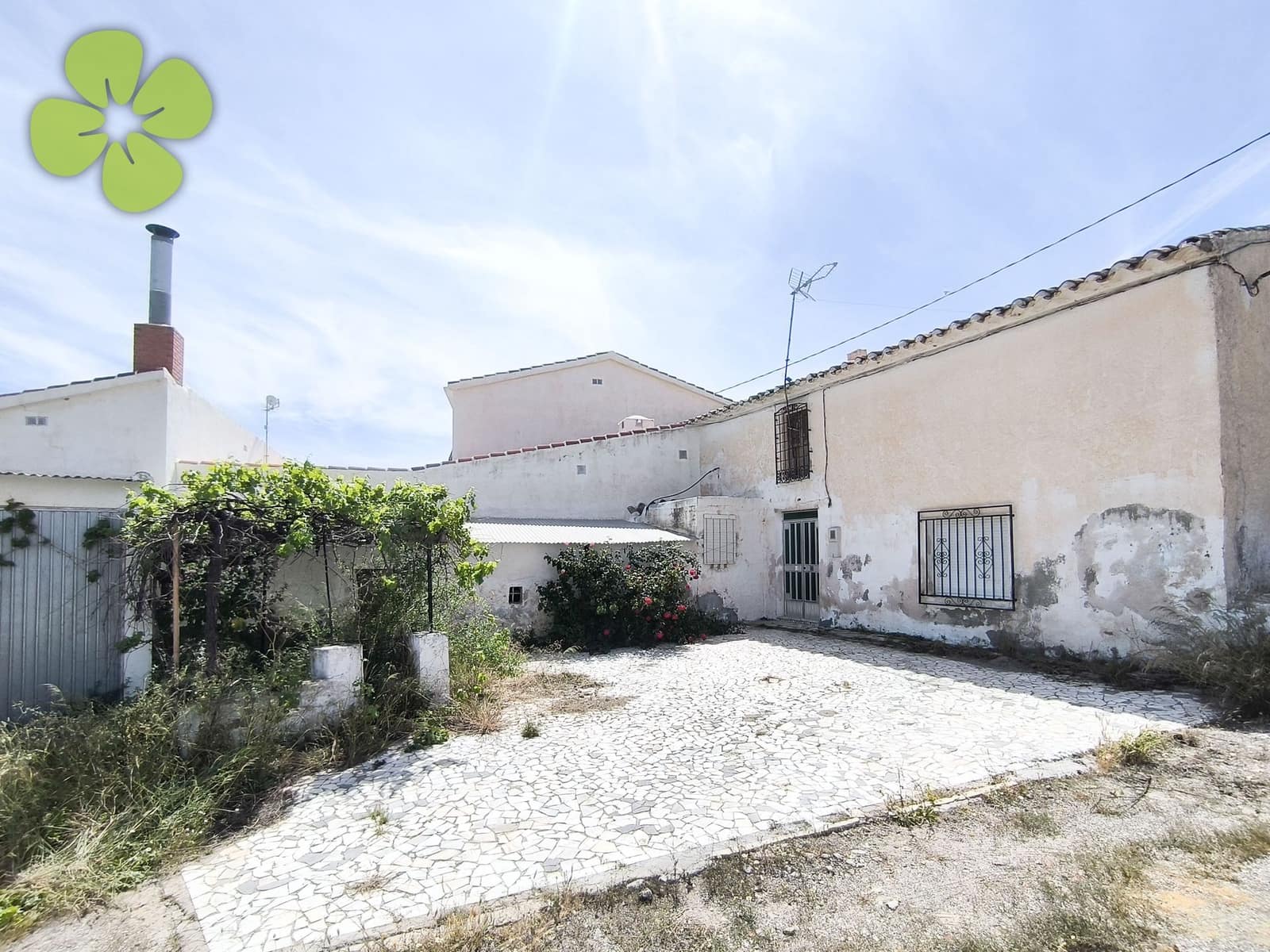 4 slaapkamer Finca/Landhuis te koop in Albox - € 62.000 (Ref: 9795570)