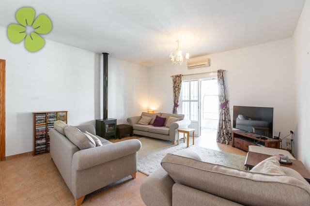 3 bedroom Villa for sale in Albanchez with pool - € 259,995 (Ref: 9803700)