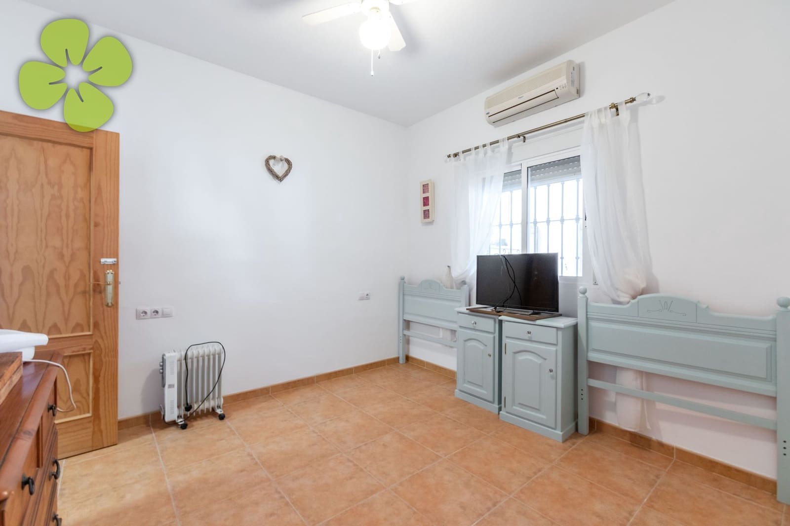 3 bedroom Villa for sale in Albanchez with pool - € 259,995 (Ref: 9803700)