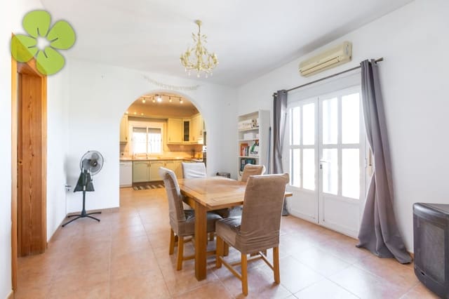 3 bedroom Villa for sale in Albanchez with pool - € 259,995 (Ref: 9803700)