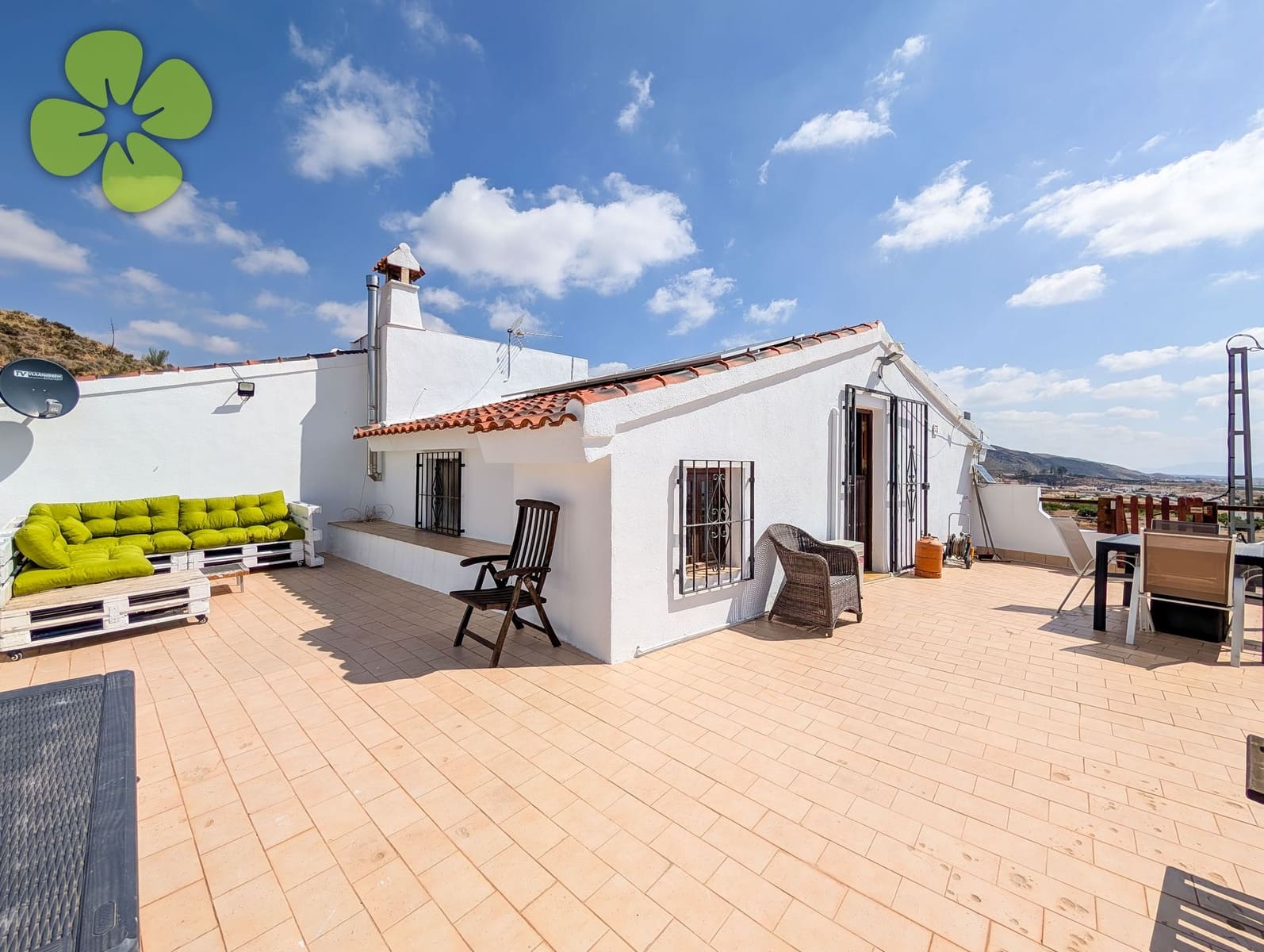 5 makuuhuone Maalaistalo myytävänä paikassa Arboleas mukana uima-altaan - 324 950 € (Ref: 9807307)