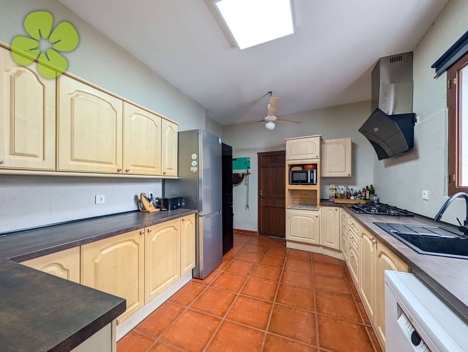 5 makuuhuone Maalaistalo myytävänä paikassa Arboleas mukana uima-altaan - 324 950 € (Ref: 9807307)