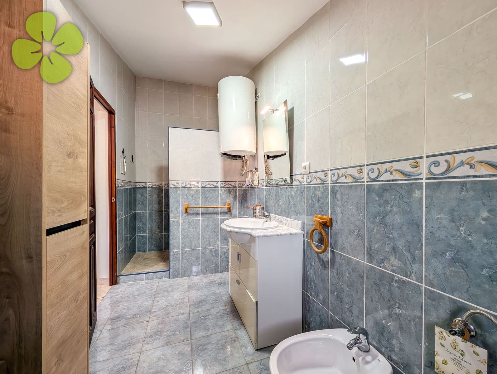 5 makuuhuone Maalaistalo myytävänä paikassa Arboleas mukana uima-altaan - 324 950 € (Ref: 9807307)