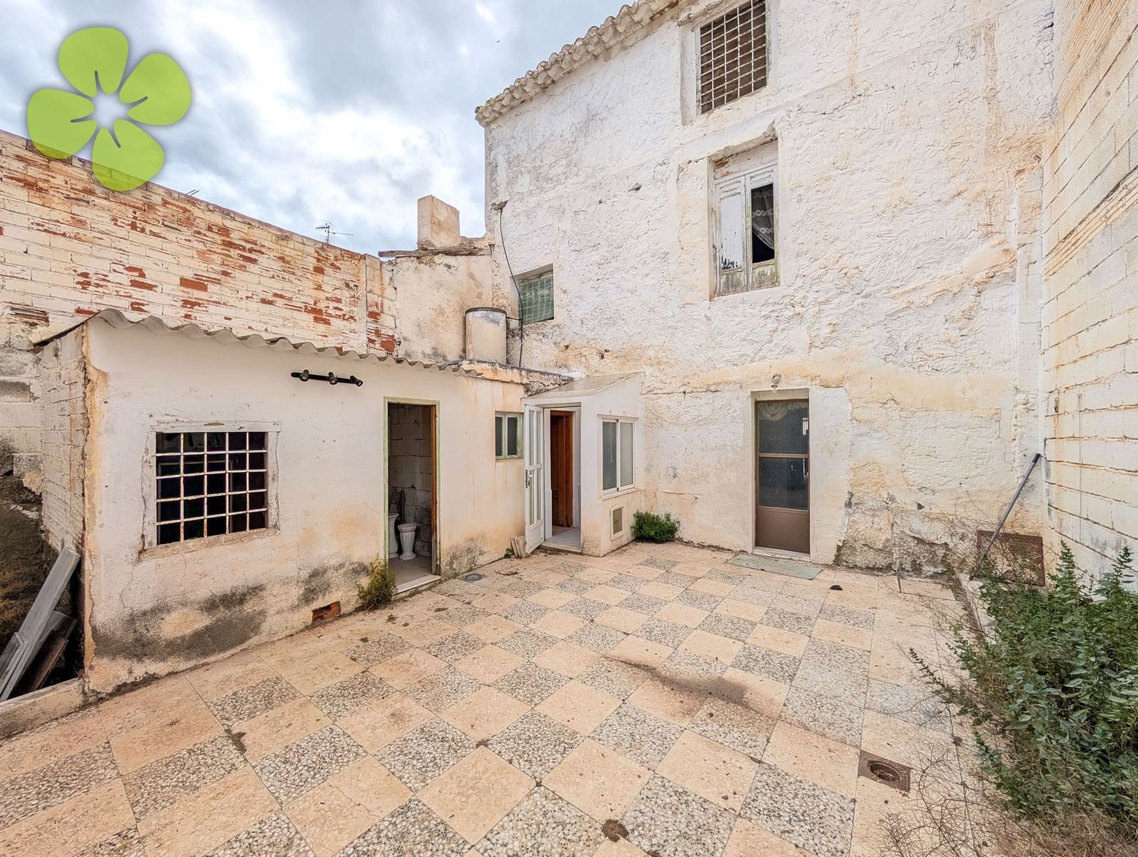 4 soverom Hus til salgs i Cantoria - € 100 000 (Ref: 9821245)