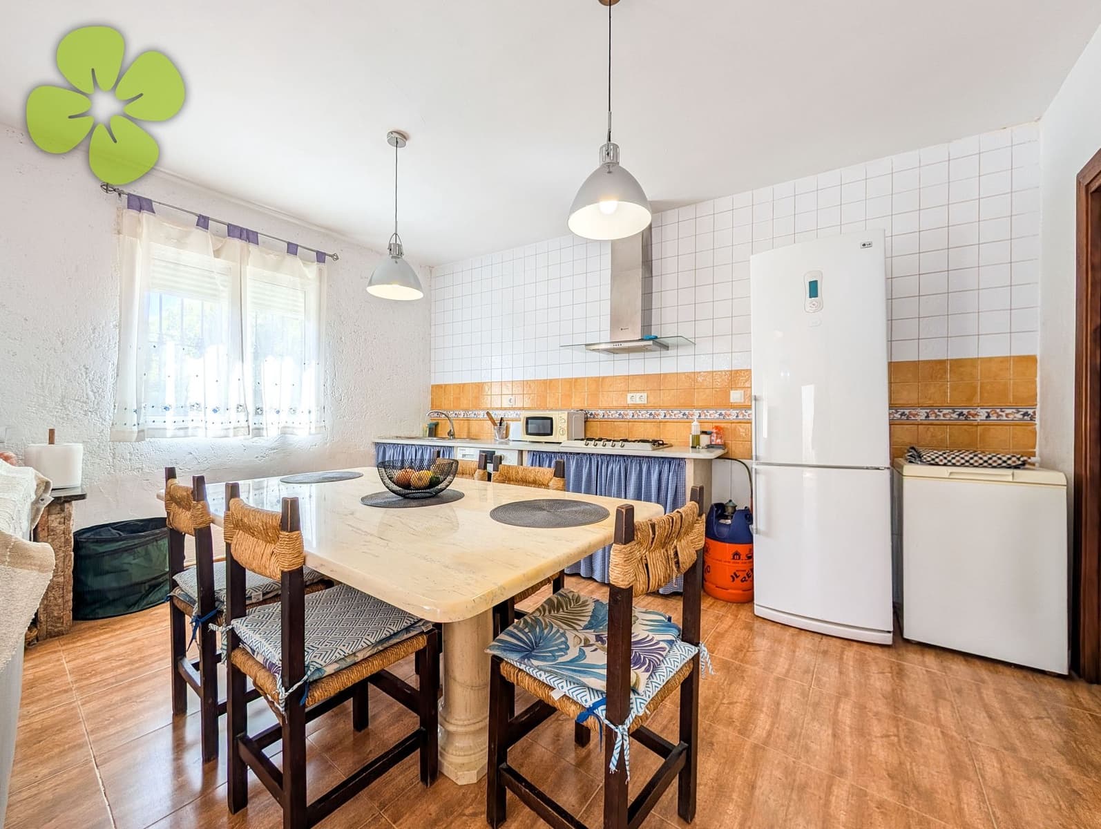 4 bedroom Villa for sale in Albox - € 199,995 (Ref: 9829627)