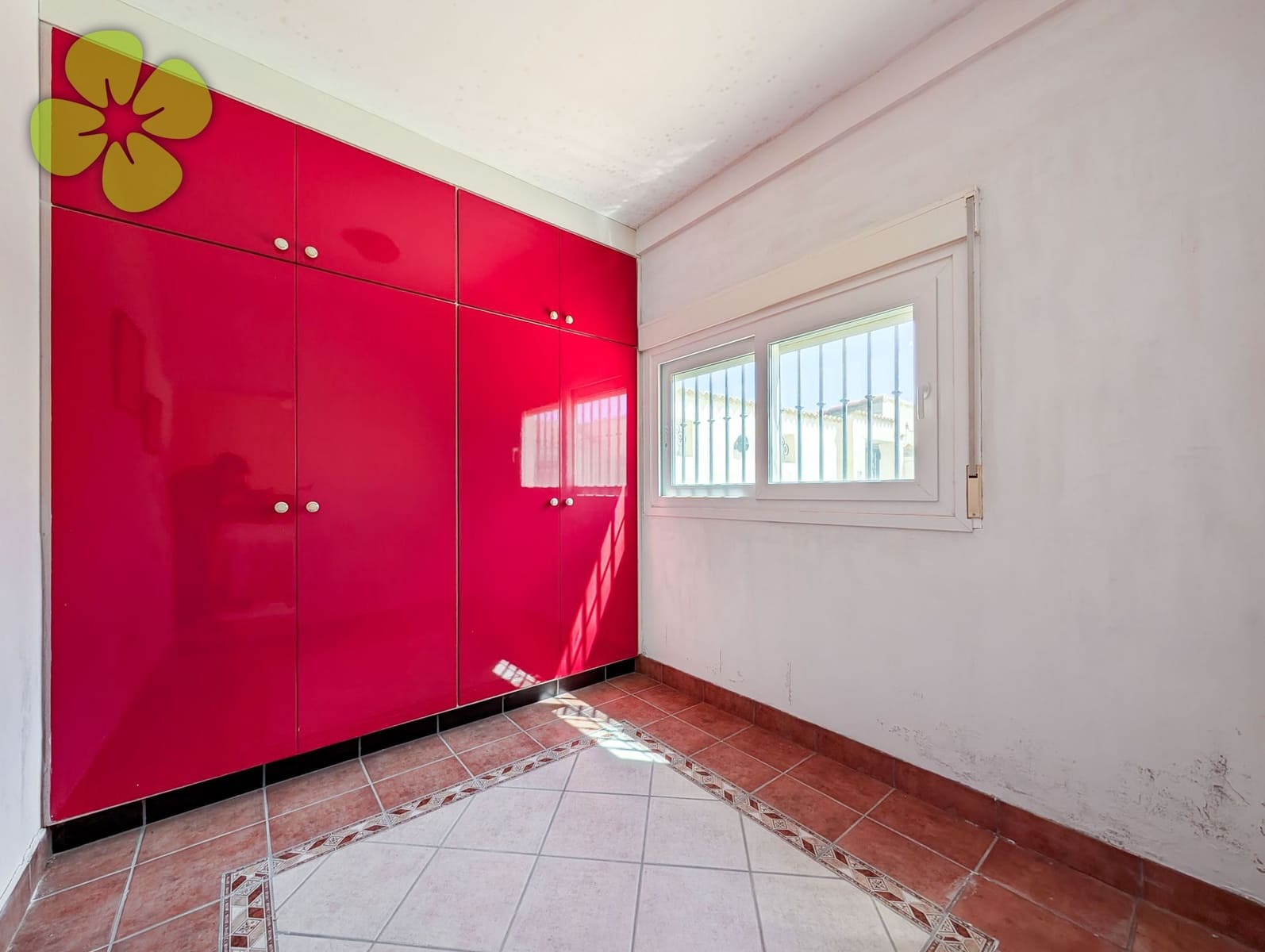 4 bedroom Villa for sale in Partaloa with garage - € 240,000 (Ref: 9832998)
