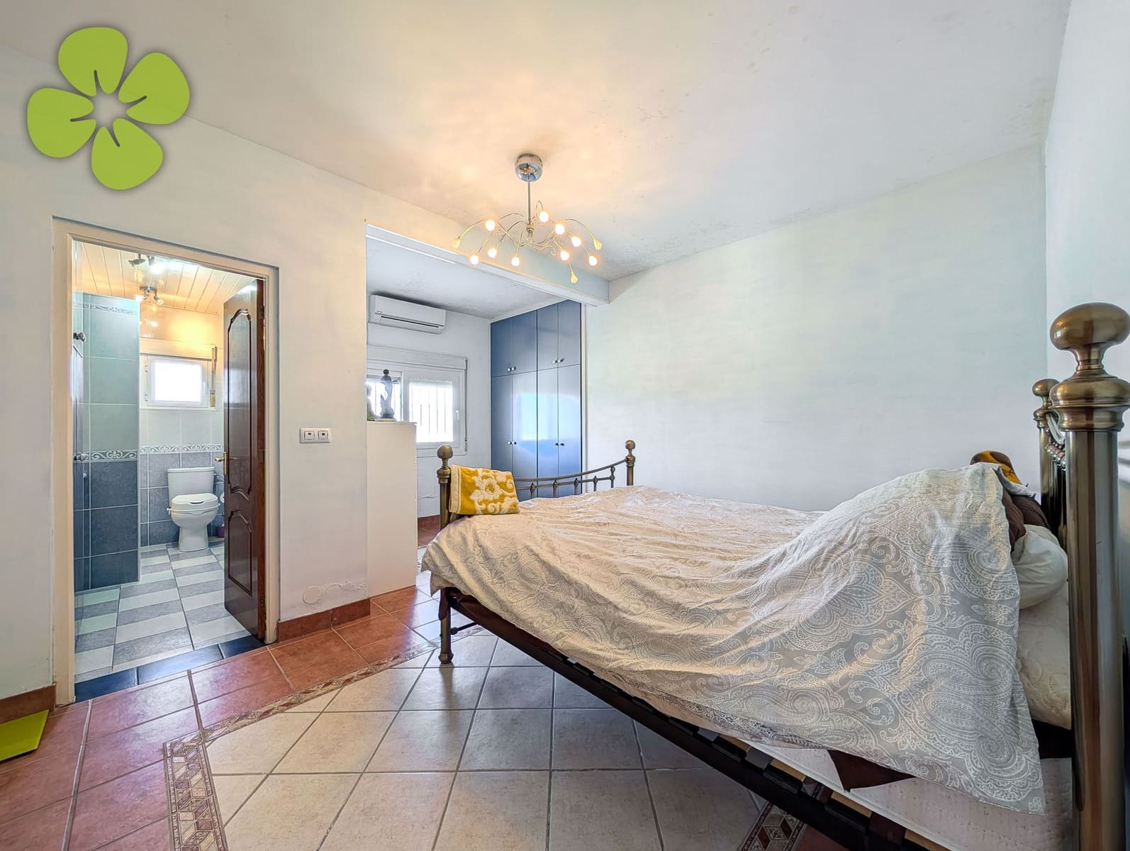 4 bedroom Villa for sale in Partaloa with garage - € 240,000 (Ref: 9832998)