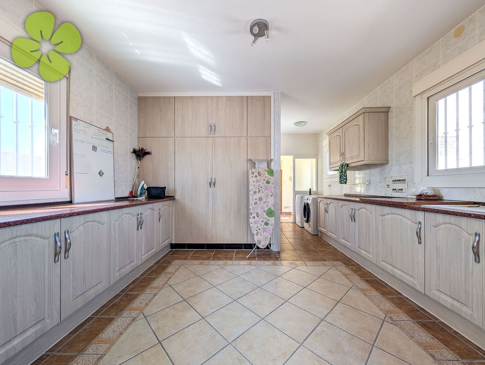 4 bedroom Villa for sale in Partaloa with garage - € 240,000 (Ref: 9832998)
