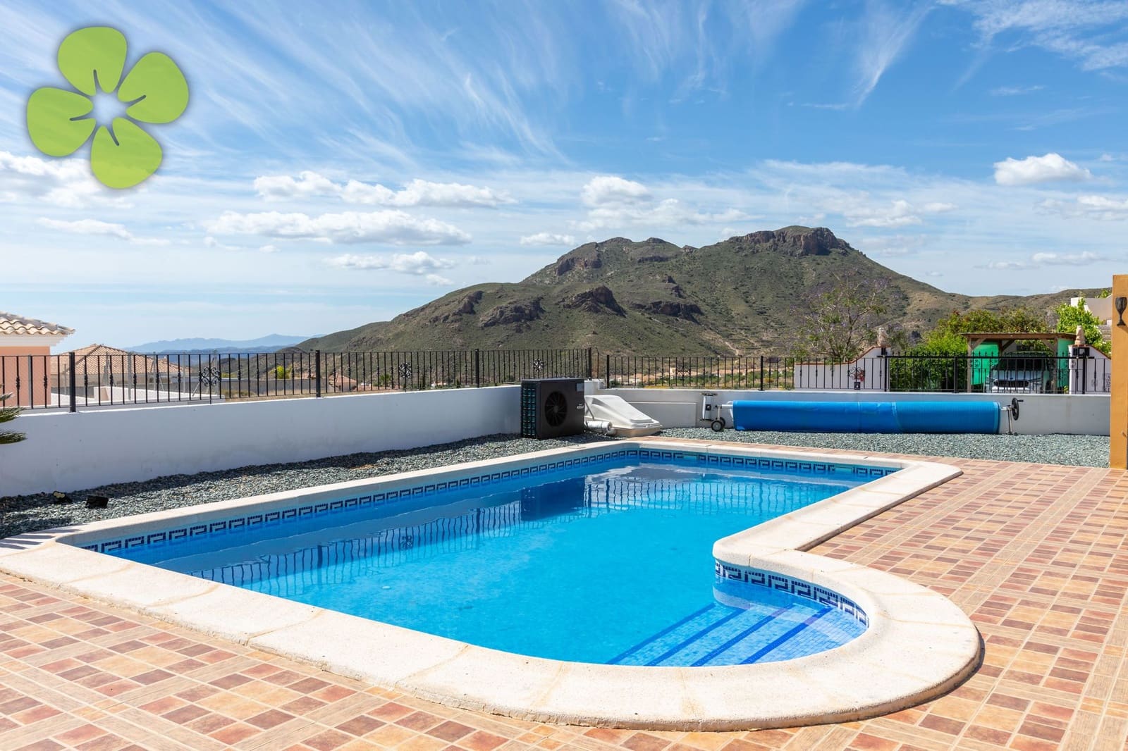 3 bedroom Villa for sale in Arboleas with pool - € 289,000 (Ref: 9834717)