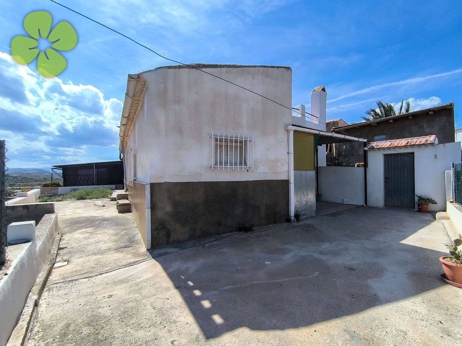 4 bedroom Finca/Country House for sale in Huercal-Overa - € 74,500 (Ref: 9848263)