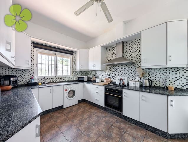 4 camera da letto Villa in vendita in Vélez-Rubio con piscina - 349.000 € (Rif: 9854536)