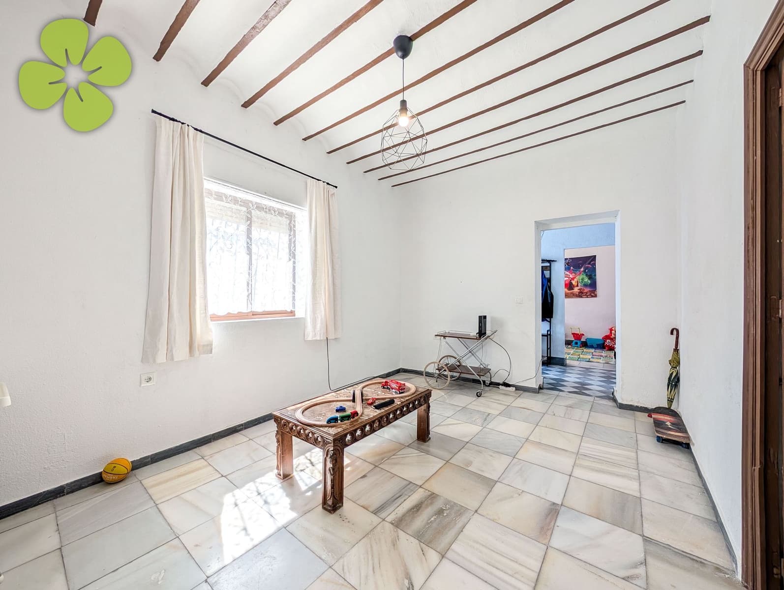 7 bedroom Townhouse for sale in Macael - € 159,995 (Ref: 9858827)