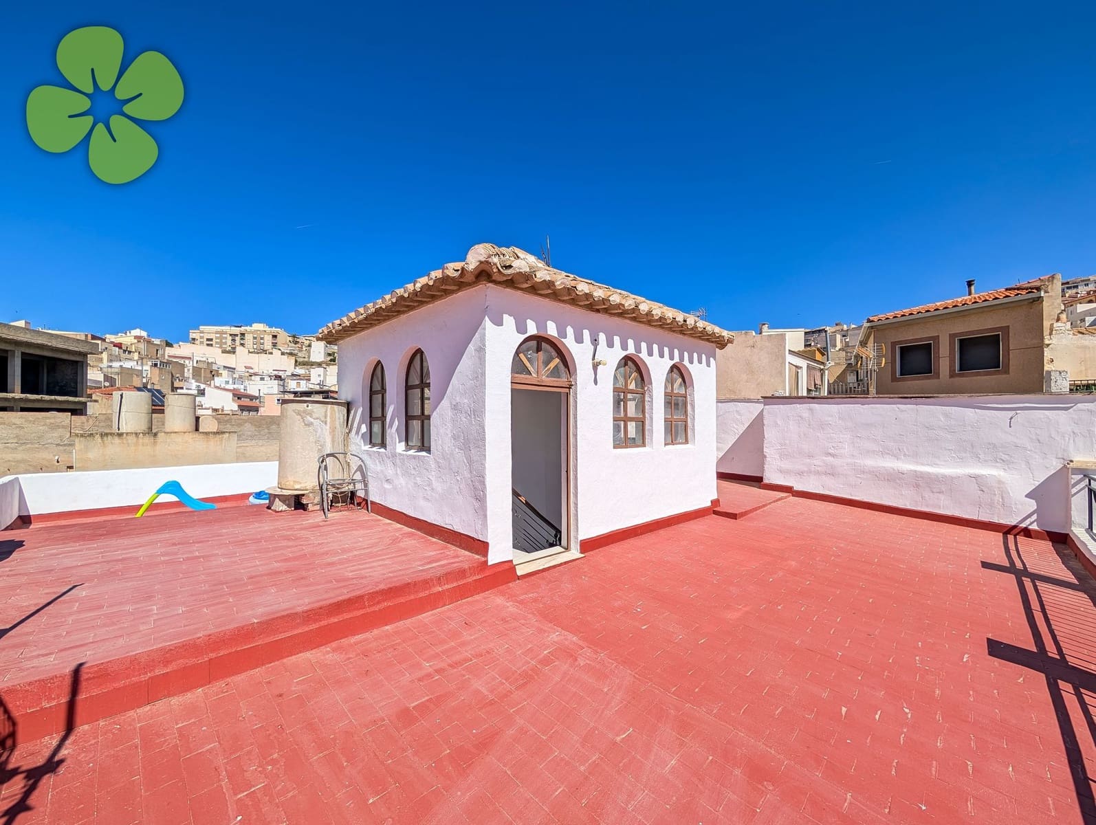 7 bedroom Townhouse for sale in Macael - € 159,995 (Ref: 9858827)