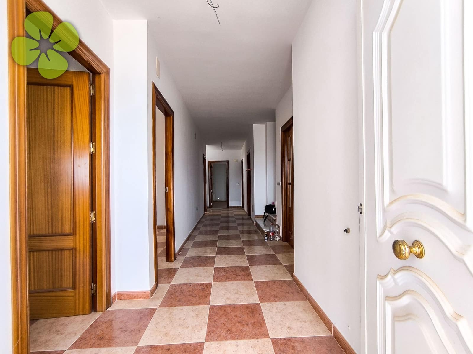 4 makuuhuone Huvila myytävänä paikassa Oria - 195 000 € (Ref: 9867722)