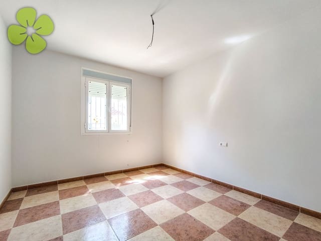 4 soverom Villa til salgs i Oria - € 195 000 (Ref: 9867722)