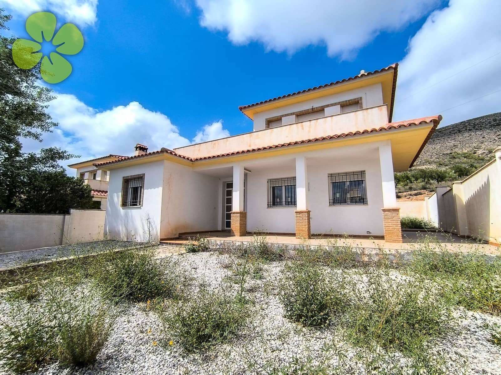 4 makuuhuone Huvila myytävänä paikassa Oria - 195 000 € (Ref: 9867722)