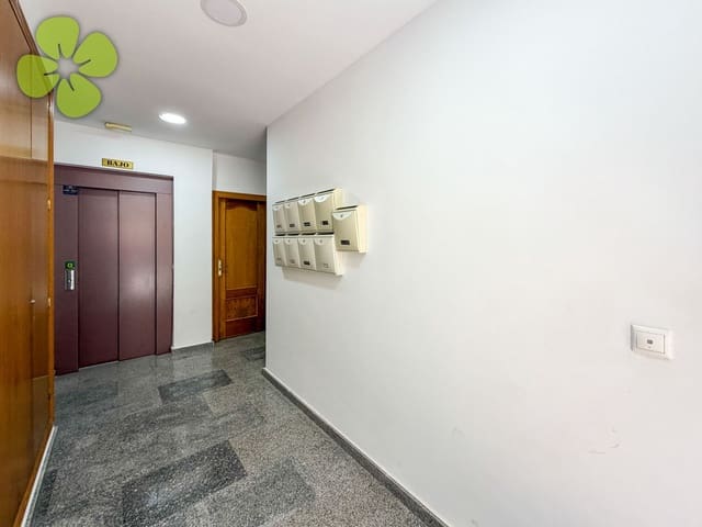 Apartamento de 2 habitaciones en Garrucha en venta - 135.000 € (Ref: 9902580)