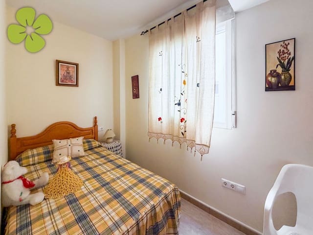 2 slaapkamer Appartement te koop in Garrucha - € 139.995 (Ref: 9902580)