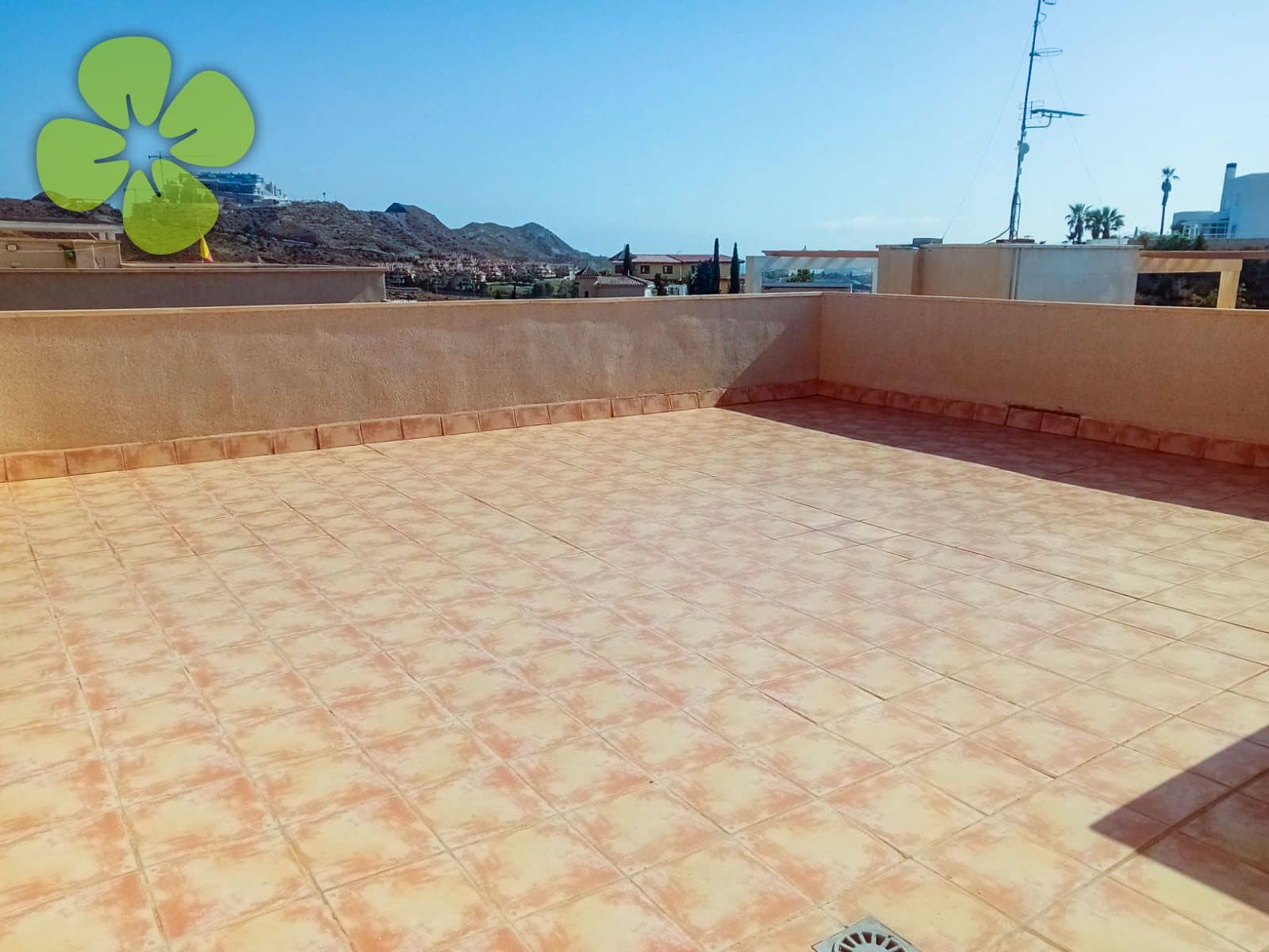 2 chambre Penthouse à vendre à Aguilas avec piscine - 134 950 € (Ref: 9937180)