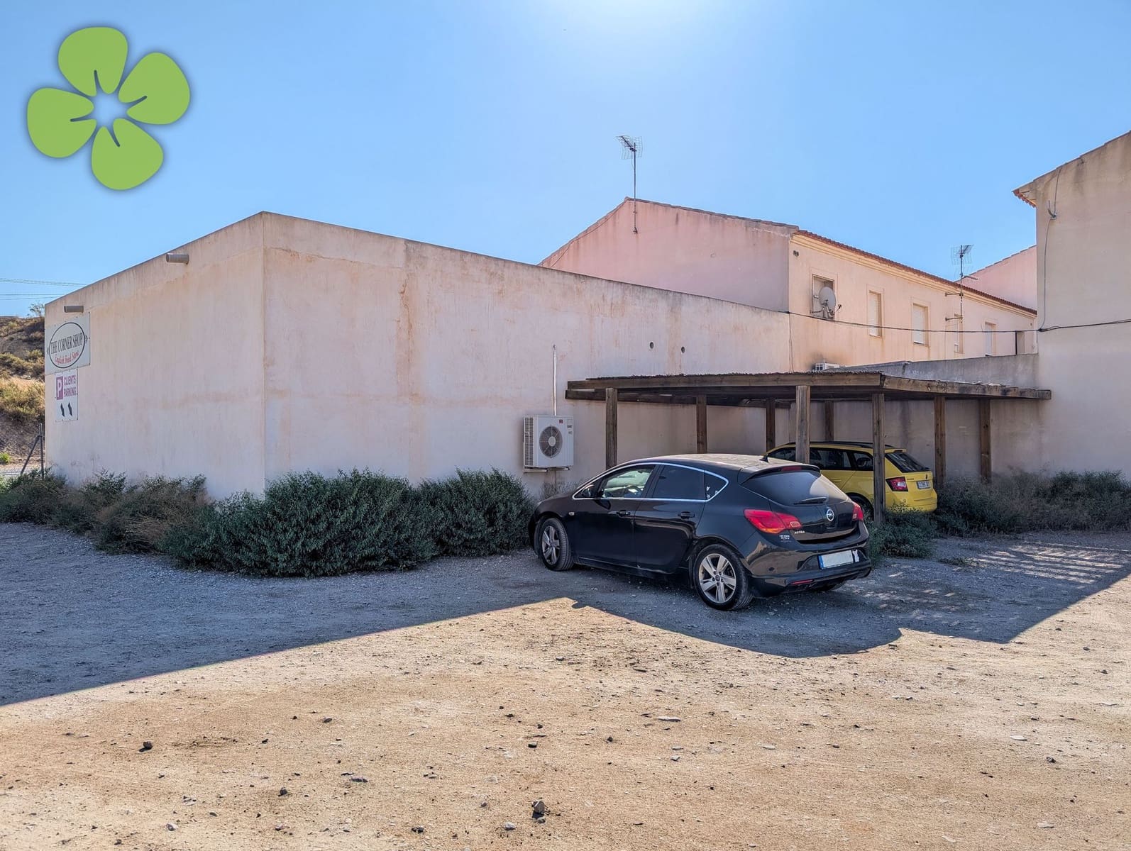Comercial para venda em Albox - 200 000 € (Ref: 9941025)